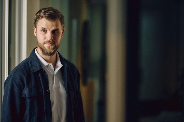 Porträtt av Mattias Brandt.